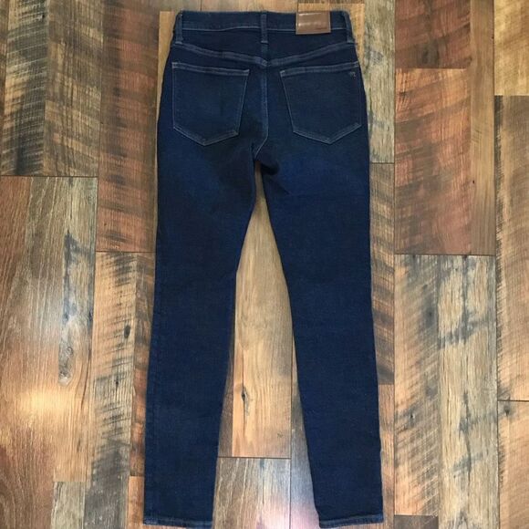 Madewell dark wash jeans Size 25 skinny inseam 29” denim casual mid rise - Picture 2 of 6